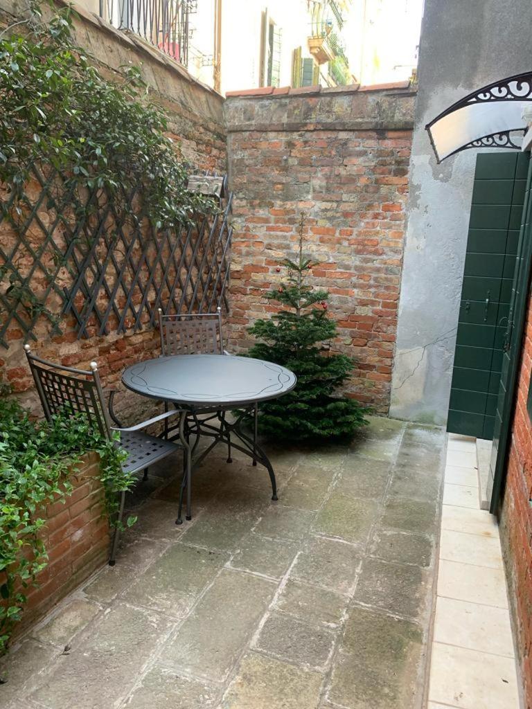 Ca' Olivolo 1891 In Biennale Apartment Venice Exterior photo